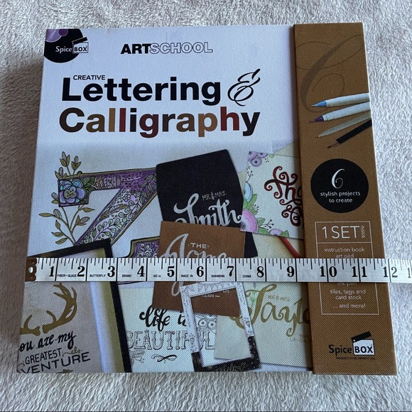 Art School Creative Lettering & Calligraphy Learning Kit by Spice Box - Picture 10 of 12